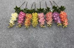 ხელოვნური ორქიდეა — photo 1